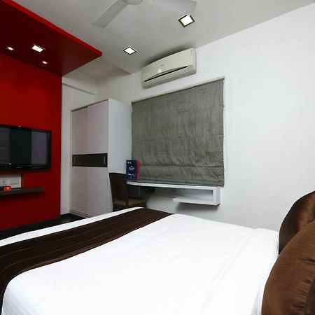 Oyo 9911 Apartment Shylee Niwas Chennai Dış mekan fotoğraf